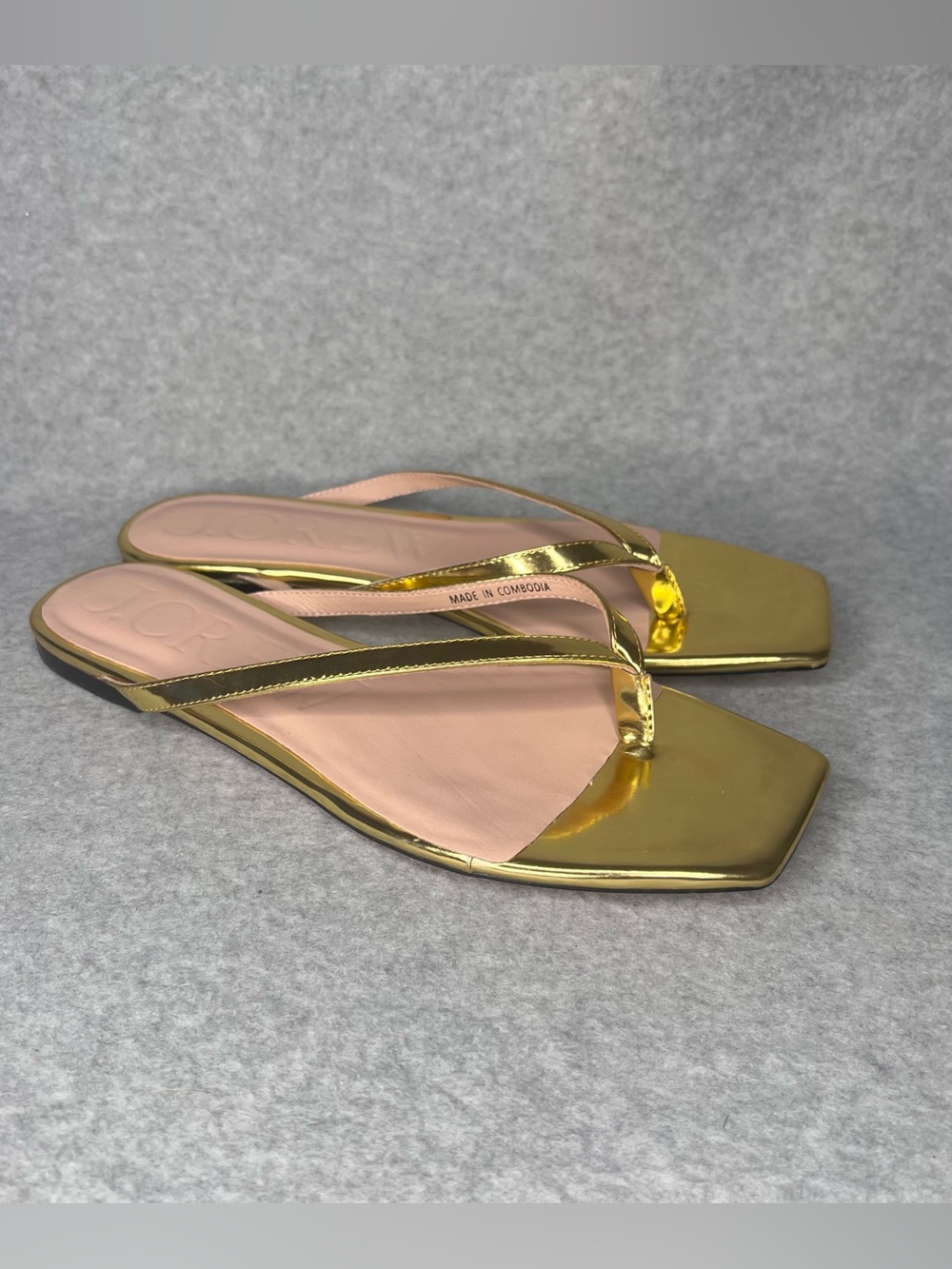J.Crew Capri Thong Sandals Square Toe Metallic Gold Leather Size 10 NEW